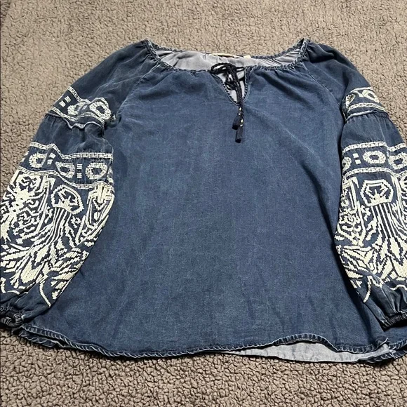 Soft Surroundings Embroidered Indigo Peasant Blouse - White Detail Large - Picture 2 of 8